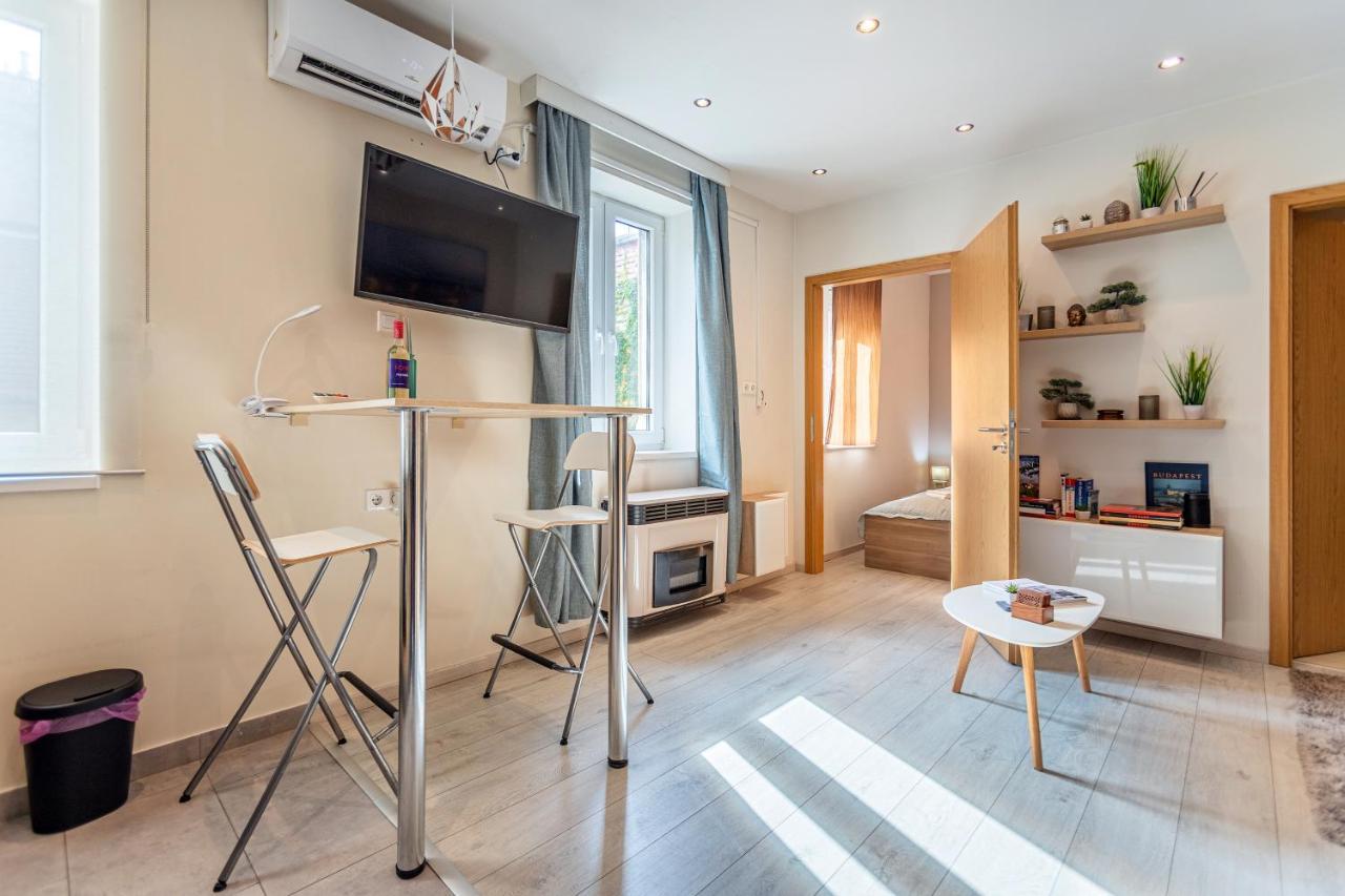 Velvet Vista Apartment Budapeste Exterior foto
