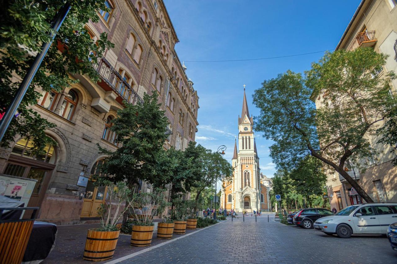 Velvet Vista Apartment Budapeste Exterior foto